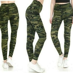YOGA High Waistband Camo Legging